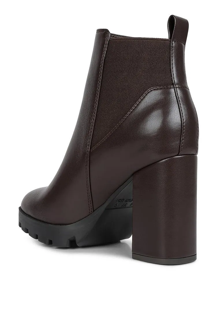 Bolt Block Heeled Chelsea Boots