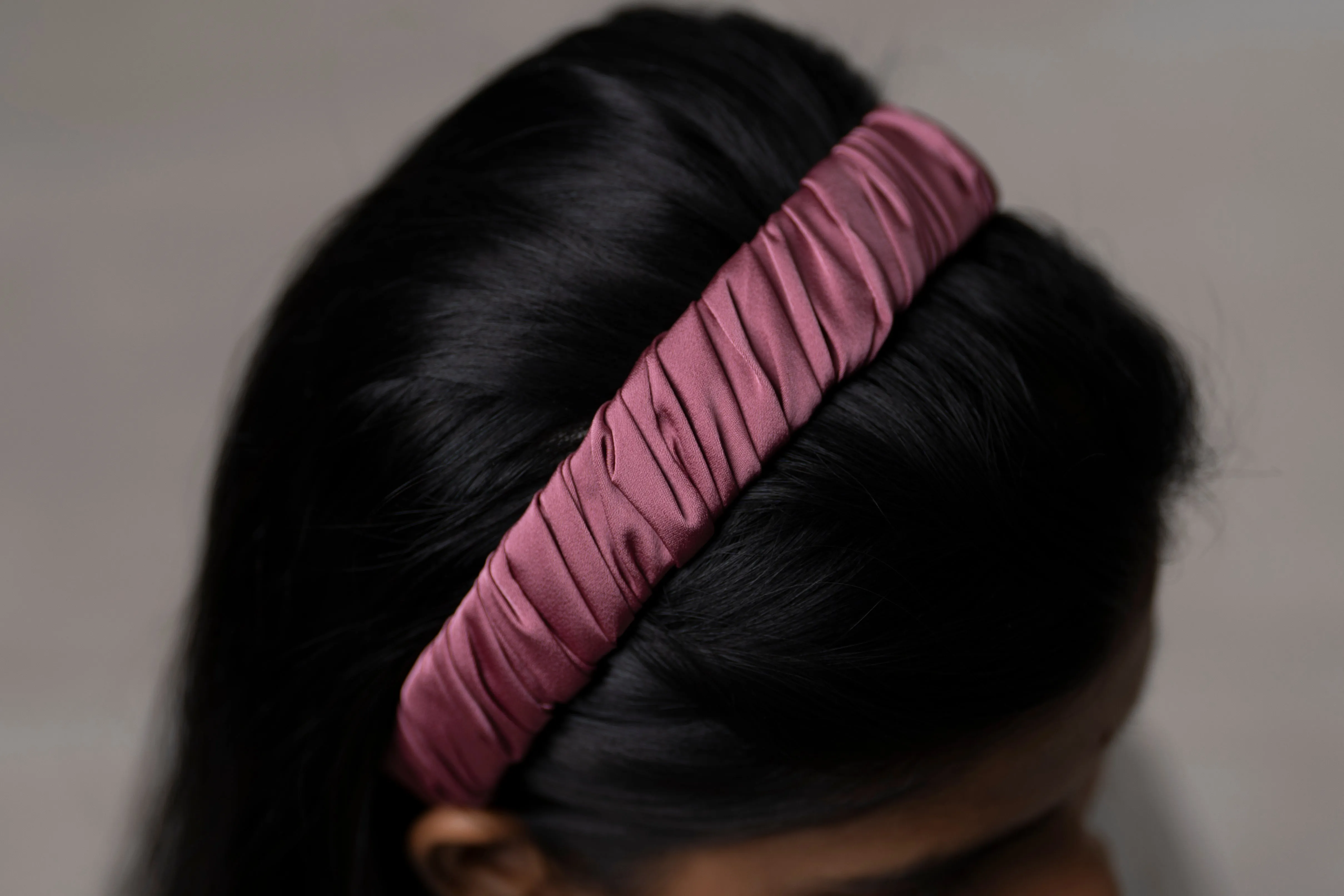 Chic Mulberry Silk Ruched Hairband in Dusty Rose