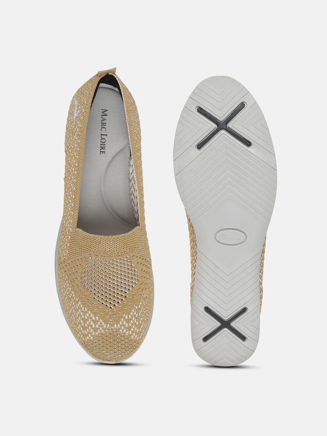 Flat Ballerinas in Woven Design