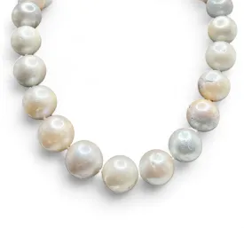 WHITE SOUTH SEA PEARL